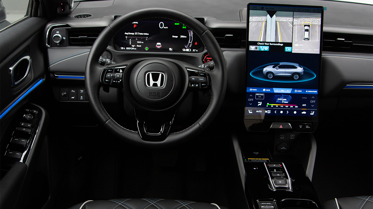 Honda e:NS1 e-Border white - фото салон