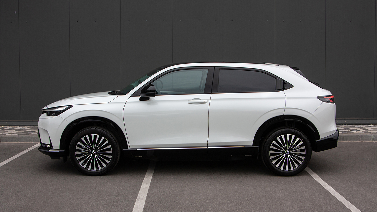 Honda e:NS1 e-Border white - фото 3
