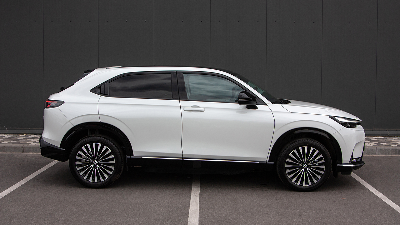 Honda e:NS1 e-Border white - фото 8