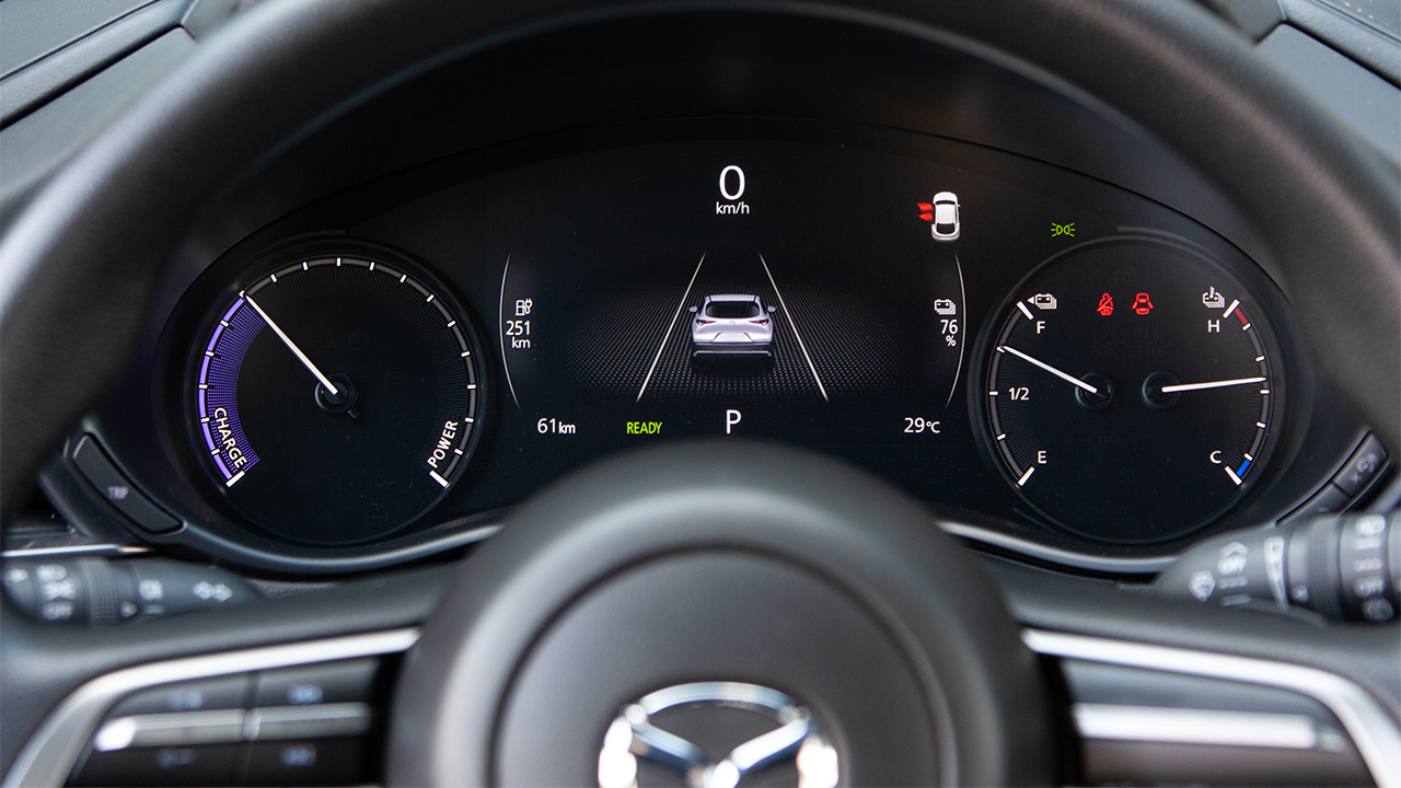 Mazda CX-30 EV Driving blue - фото салон 4