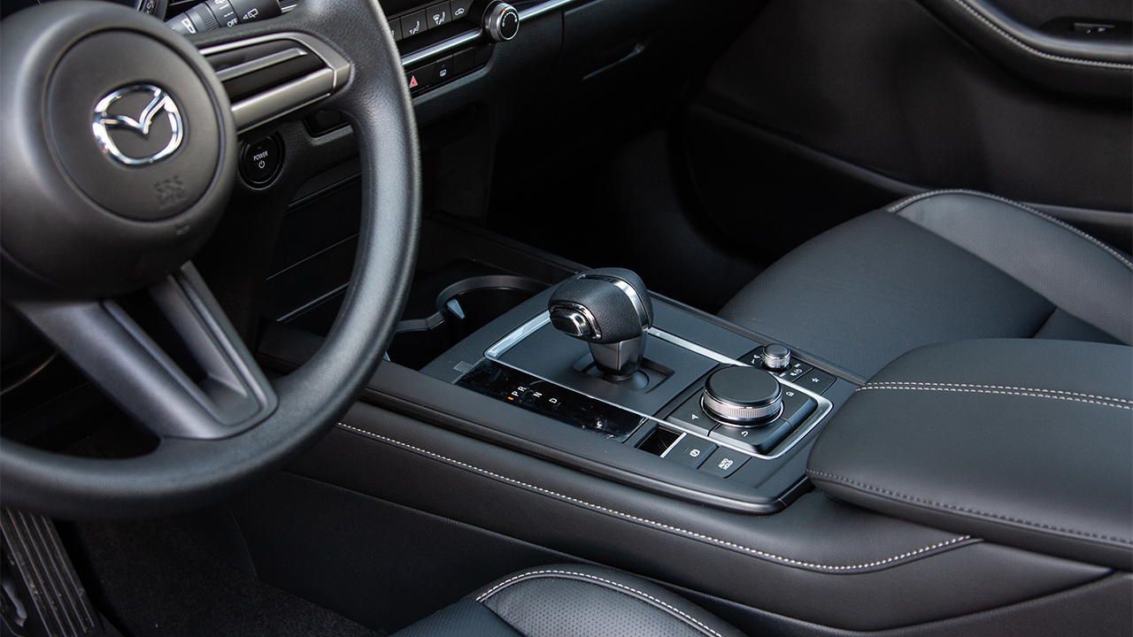 Mazda CX-30 EV Driving blue - фото салон 5