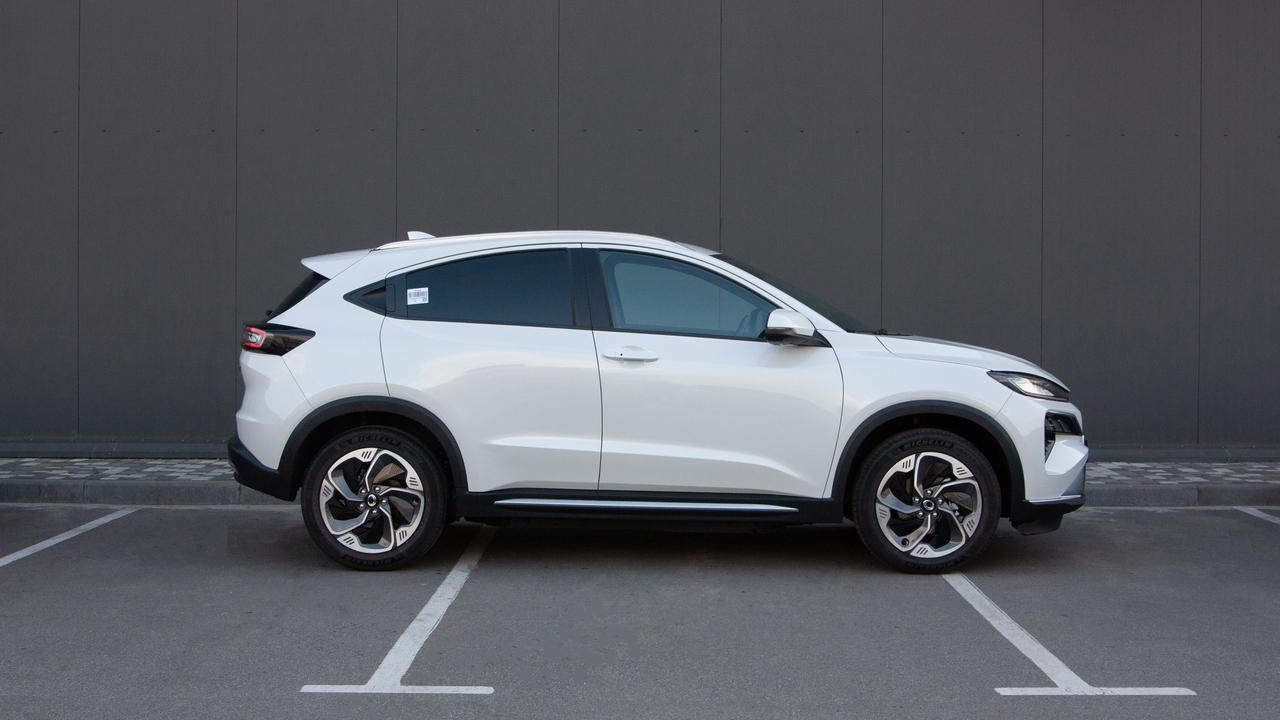 Honda M-NV Top white - фото 4