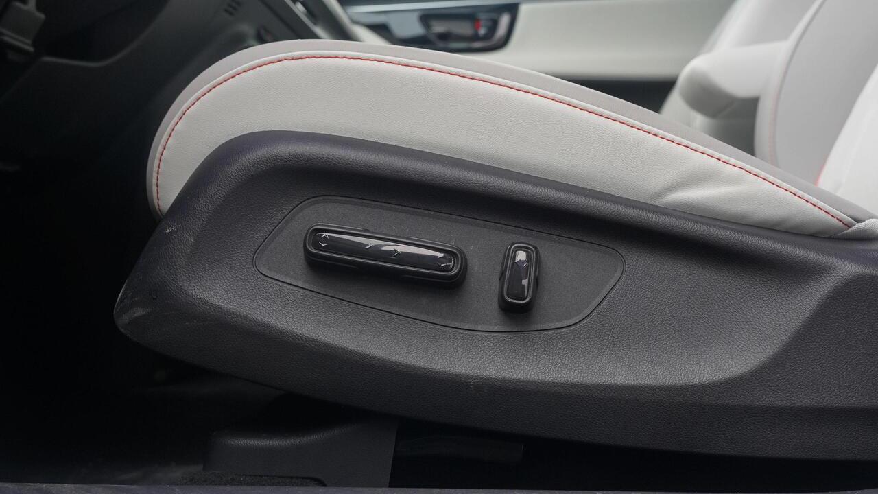 Honda e:NS2 Control gray - фото салон 7