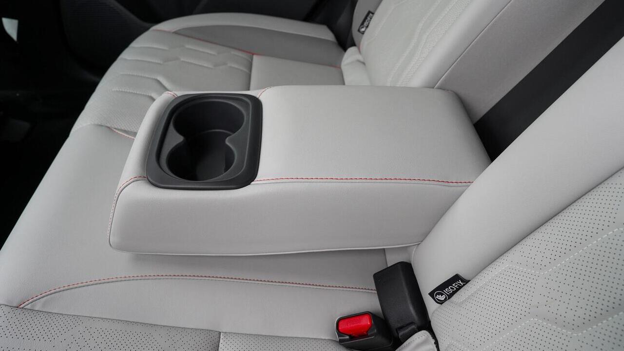 Honda e:NS2 Control gray - фото салон 11