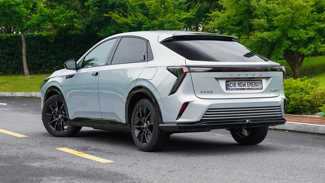 Honda e:NS2 Control gray - фото 3