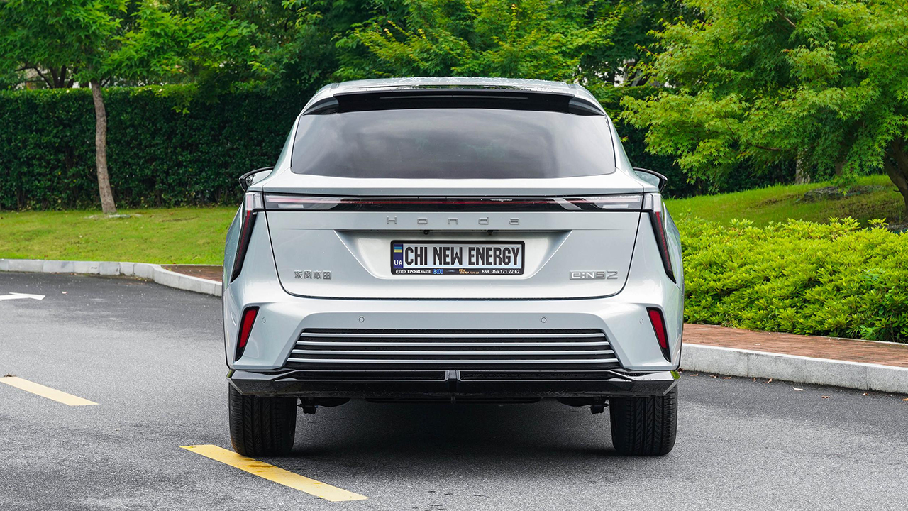 Honda e:NS2 Control gray - фото 4