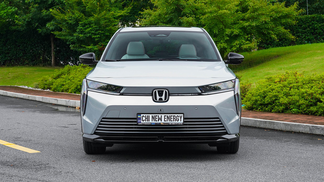 Honda e:NS2 Control gray - фото 8