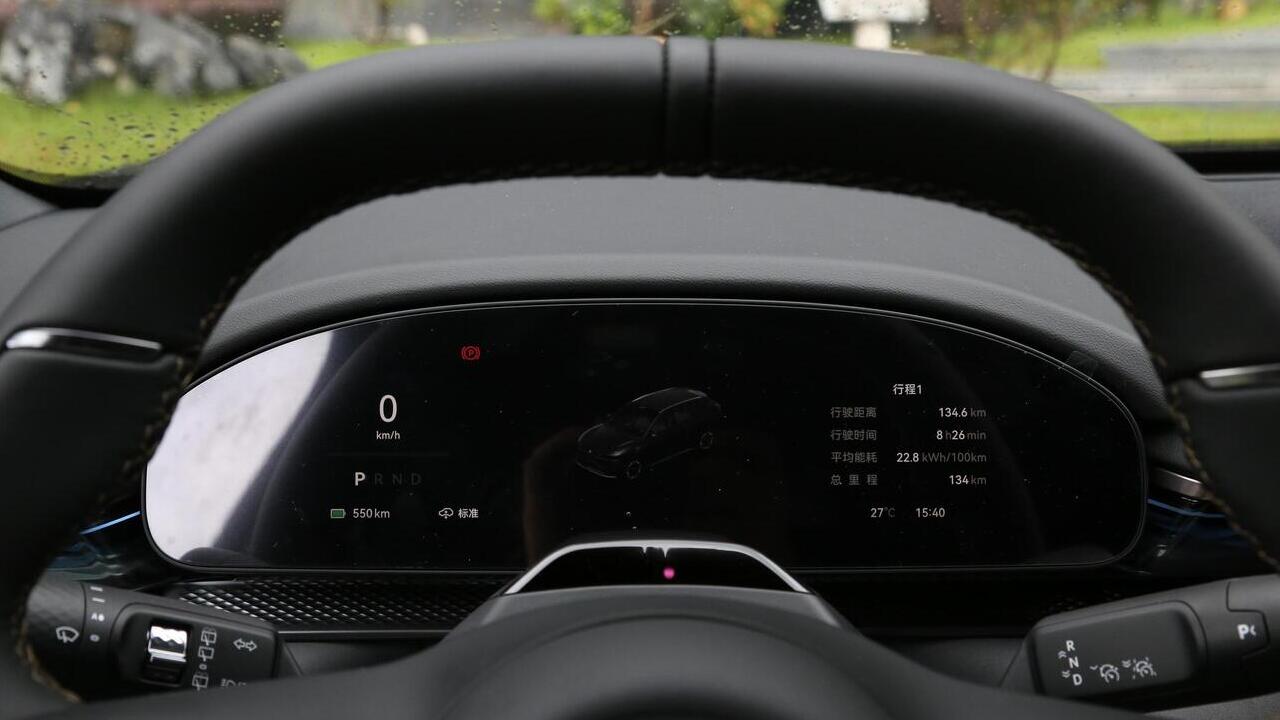Zeekr 7X 4WD Smart 100 kwh black - фото салон 2