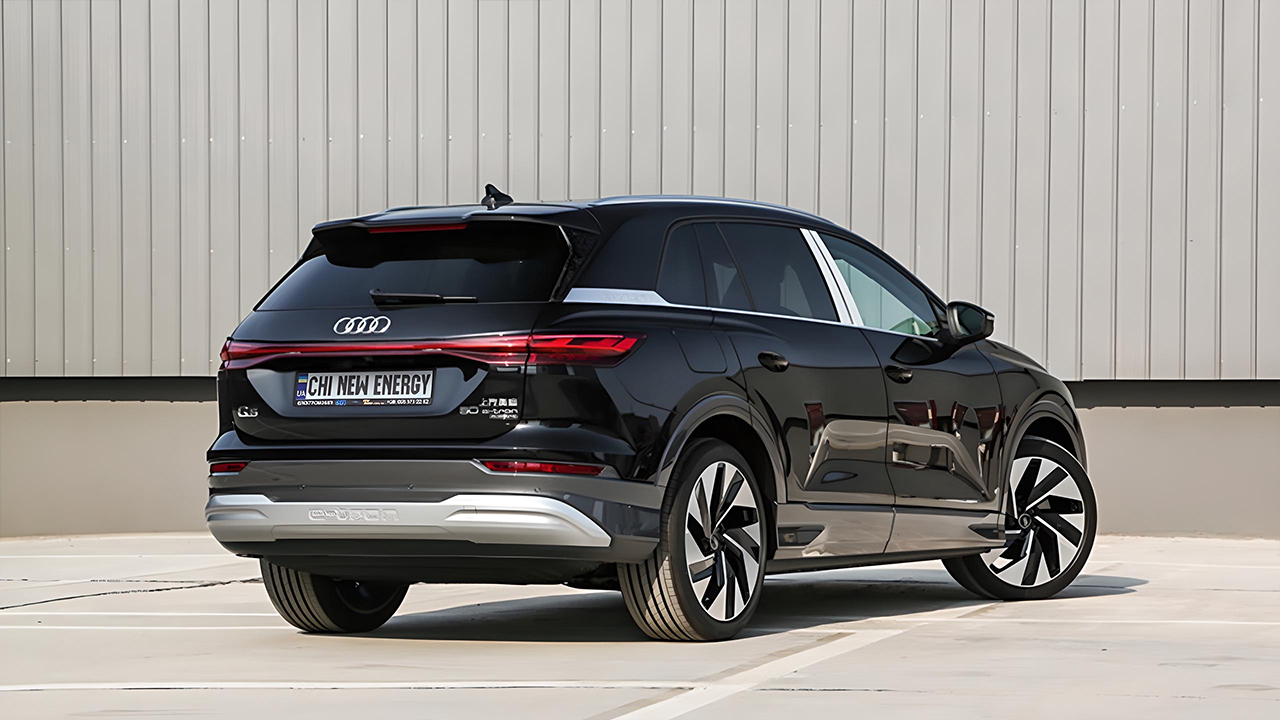 Audi Q5 e-tron 50 Quattro Brilliant black - фото 5