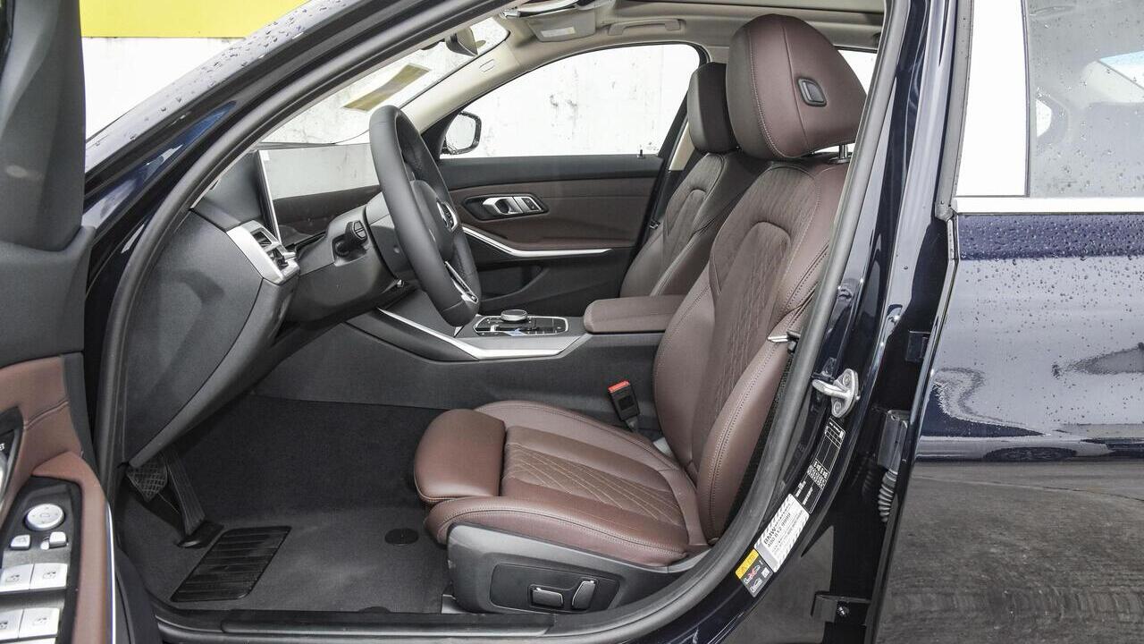 BMW i3 eDrive 35L black - фото салон 7