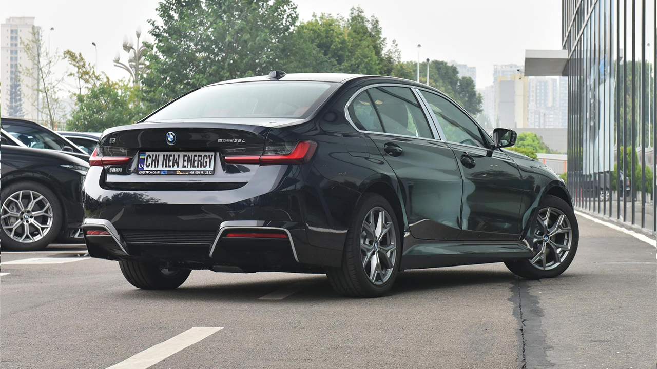 BMW i3 eDrive 35L black - фото 5