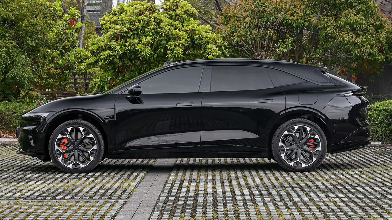 Zeekr 007 GT 4WD Smart 100 kWh black - фото 2